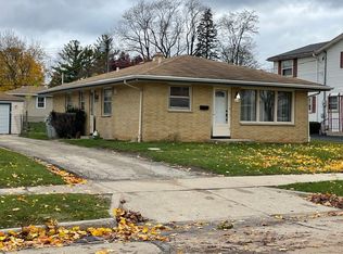 3837 S 95th St, Milwaukee, WI 53228