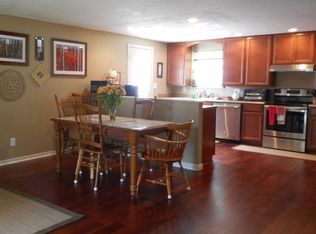 12009 Rock Spring Dr, Coldstream, KY 40245