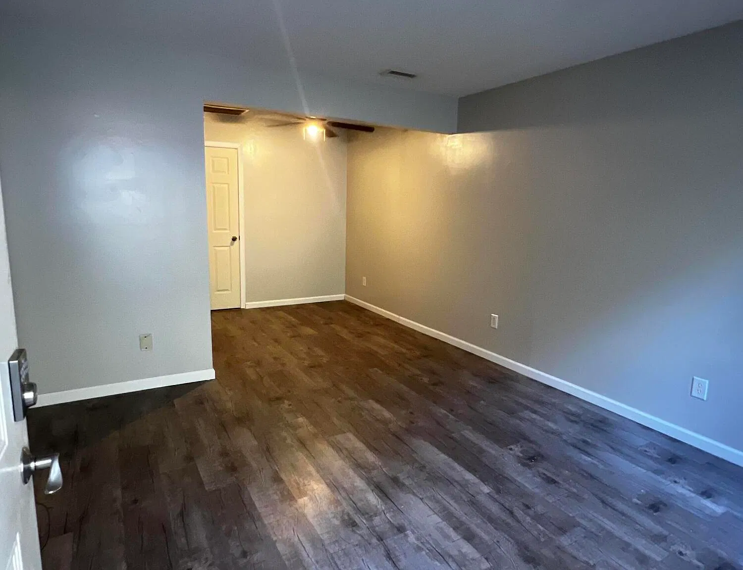 2 bed, 1000 sqft, $1,000 — Photo 2