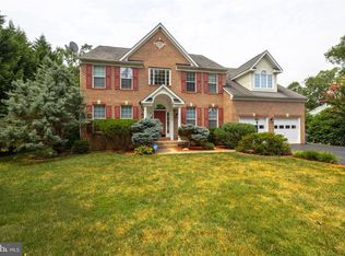 8308 Accotink Rd, Lorton, VA 22079