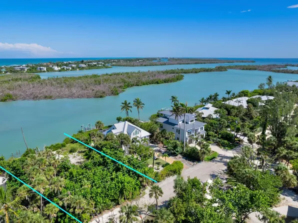 2563 Coconut Dr, Sanibel, FL 33957