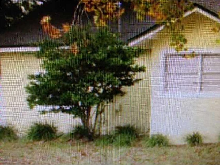 1st image of 3214 N Chickasaw Trl