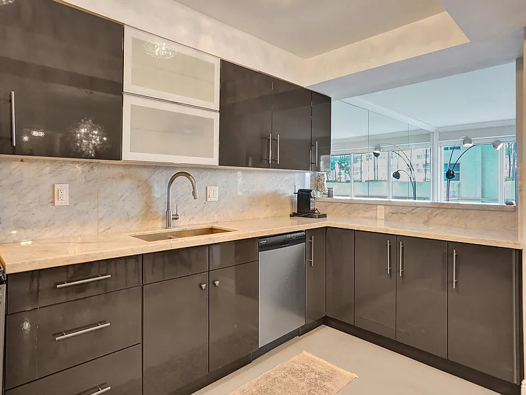 3430 Galt Ocean Dr #202 — Photo 25
