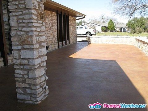 4th image of 12 Valley Creek Dr