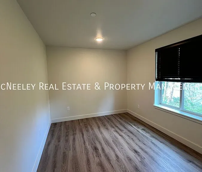 1303 SE Jetty Ave #1-B — Photo 5
