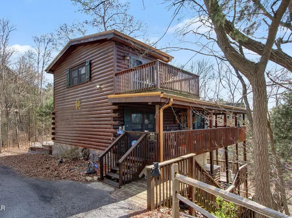 1023 Gordon Way, Sevierville, TN 37876