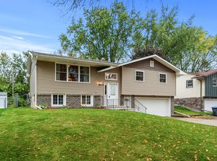 2238 Cowern Pl E, North Saint Paul, MN 55109