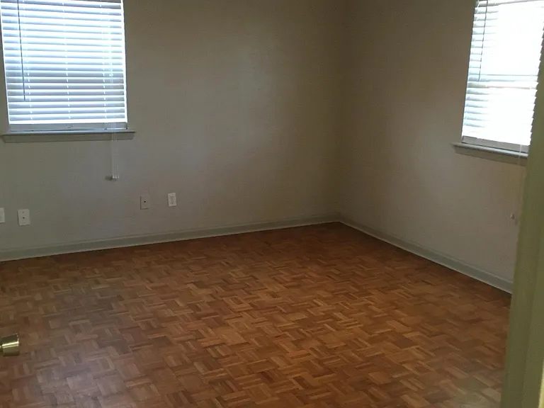 119 S Mercedes Dr — Photo 15