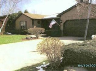 4825 Eastwood Ct, Waukegan, IL 60087