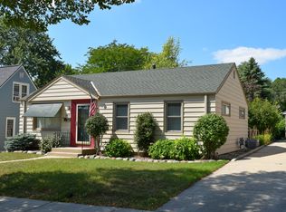 3431 N 97th St, Milwaukee, WI 53222