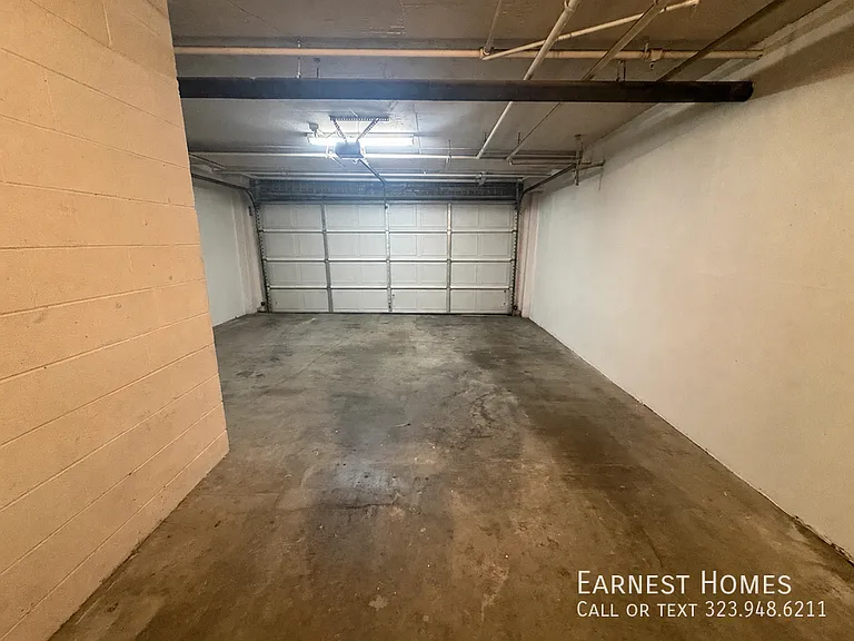 18347 Saticoy St #31 — Photo 38