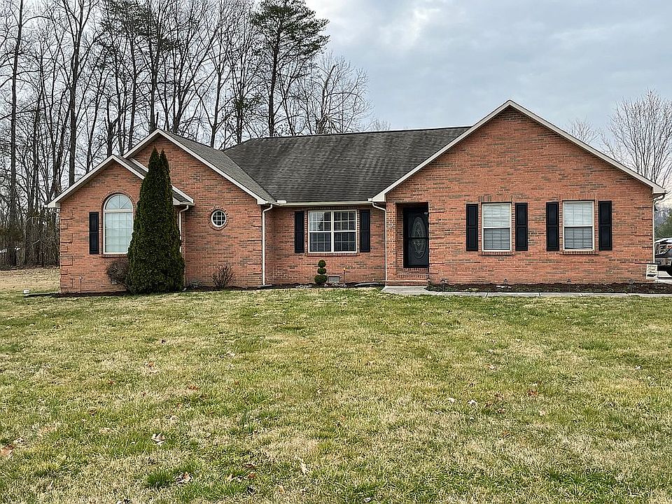 1st image of 107 Cedarsgreen Dr