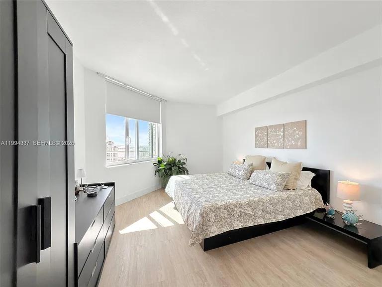 335 Biscayne Blvd #2905 — Photo 12