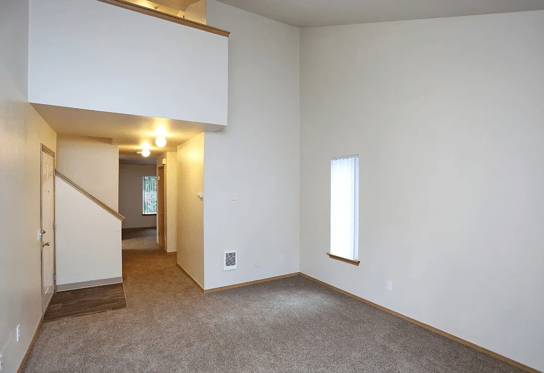 Fairway Edmonds Apts — Photo 3