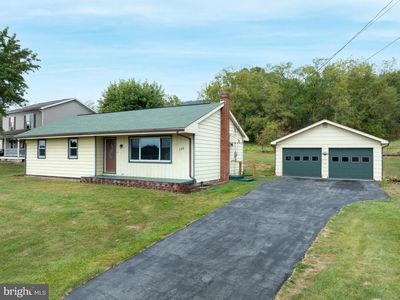 733 Jacksonville Rd, Bellefonte, PA, 16823