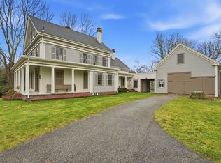 194 Center St, Yarmouth Port, MA 02675