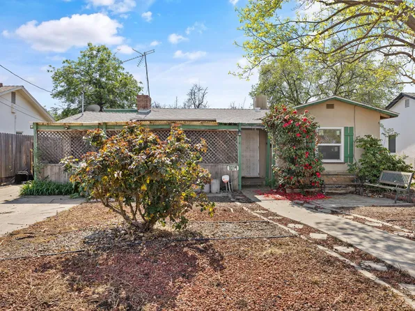 1019 E Laurel Avenue, Visalia, CA 93292