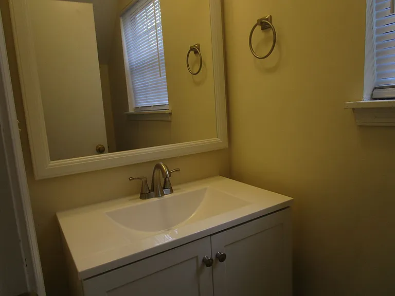 700A Archdale Dr — Photo 5