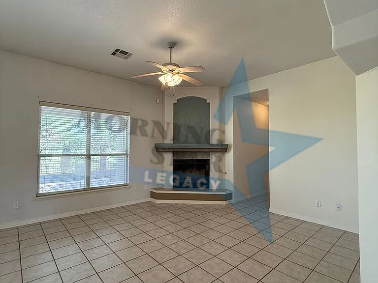 2935 Scenic Cir — Photo 19