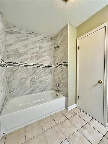 2330 Edenborn Ave #116 — Photo 17