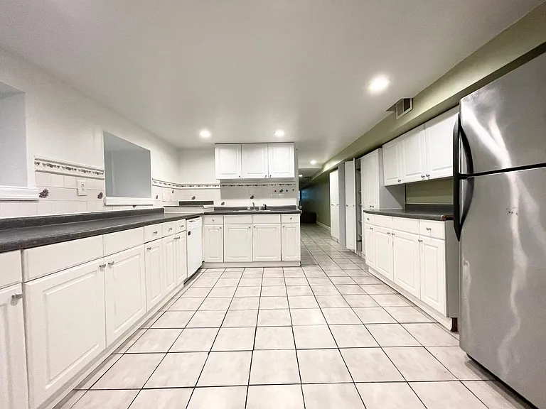 4640 Sansom St #1A — Photo 21