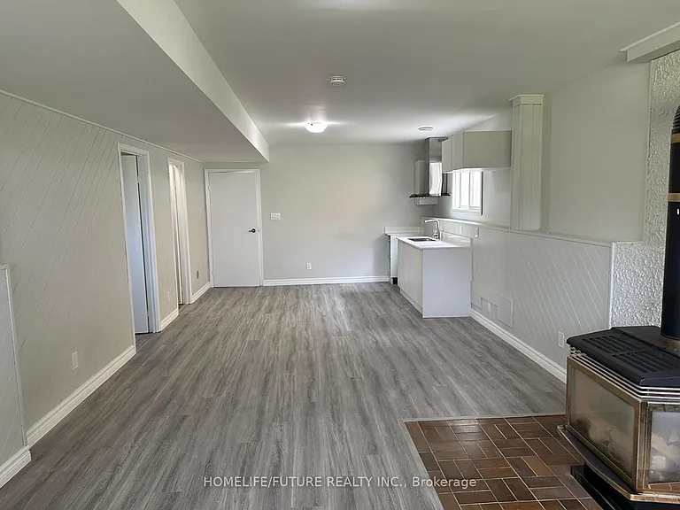73 Park St N #BASEMENT — Photo 14