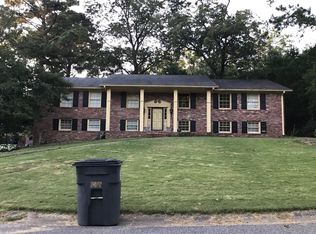 555 Turtle Creek Cir, Birmingham, AL 35226