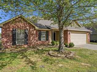 13647 N 111th Ave E, Collinsville, OK 74021