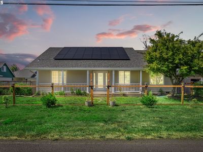 30 Village Dr, Creswell, OR, 97426