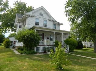 123 N Main St, Cedar Grove, WI 53013