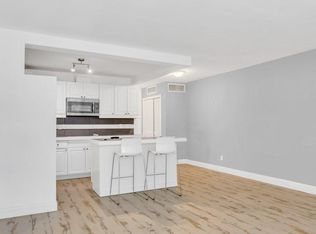 2455 NE 51st St APT 203, Fort Lauderdale, FL 33308