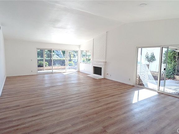 3rd image of 718 Via La Paloma