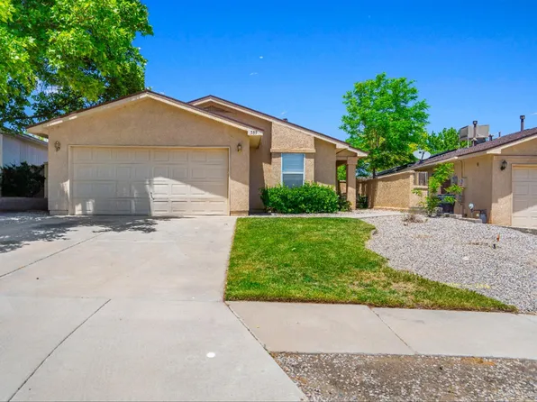 589 Clayton Meadows Dr NE, Rio Rancho, NM 87144