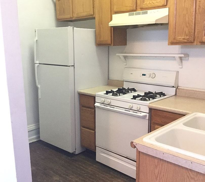 1st image of 334 Main St APT 1
