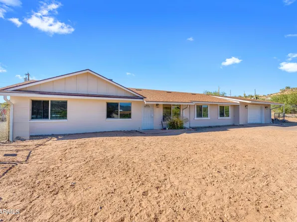 33300 S RIVER BEND Road, Black Canyon City, AZ 85324