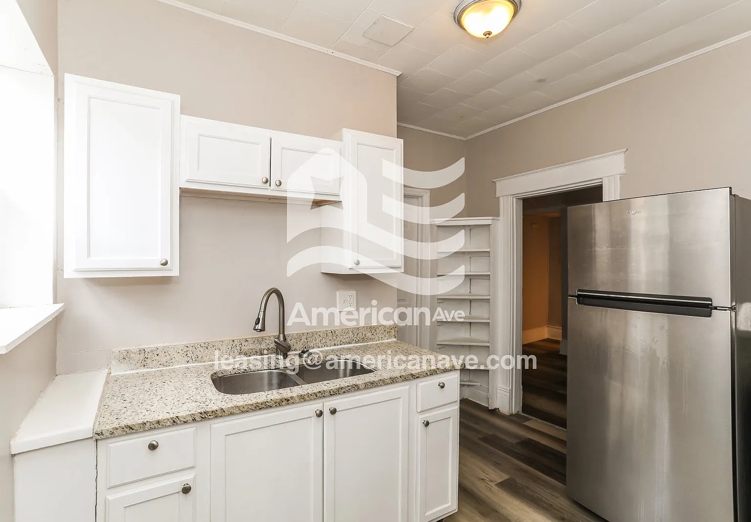 2 bed, 1.0 bath, 931 sqft, $1,072 — Photo 4