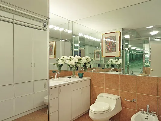 Sold by Sotheby's International Realty | media 21