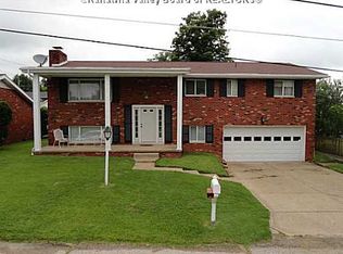 16 Lee St, Huntington, WV 25705