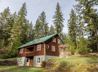 57206 Fairview Rd, Coquille, OR 97423