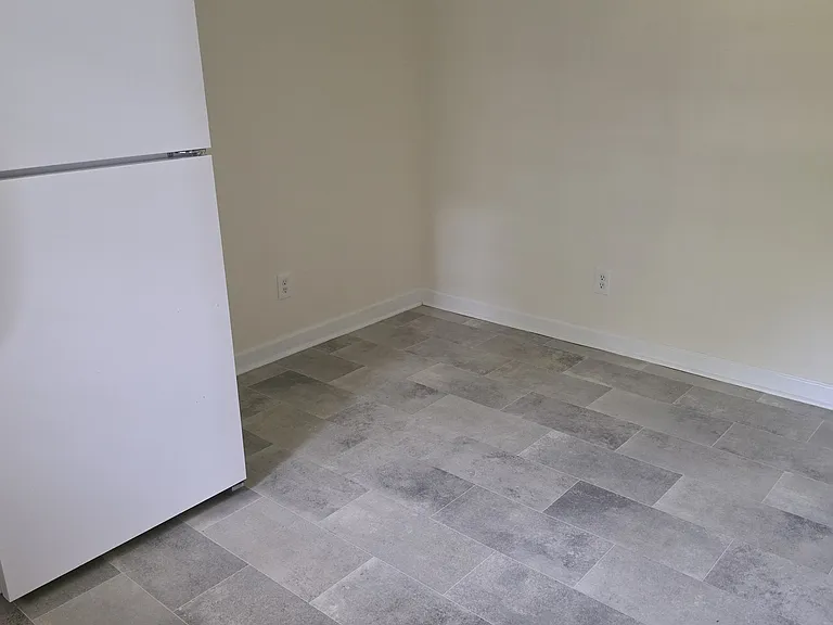 4500 Shannon Blvd — Photo 7
