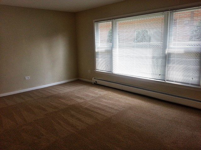 2nd image of 10520 Parkside Ave APT 2B
