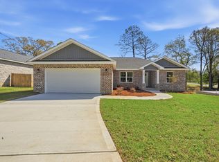 309 Gil Ava St, Crestview, FL 32536