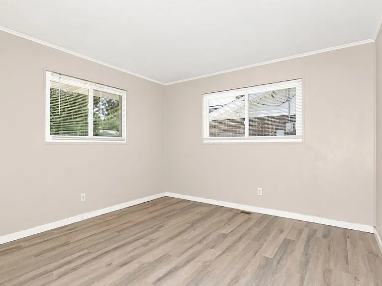 836 Lebon Dr — Photo 14