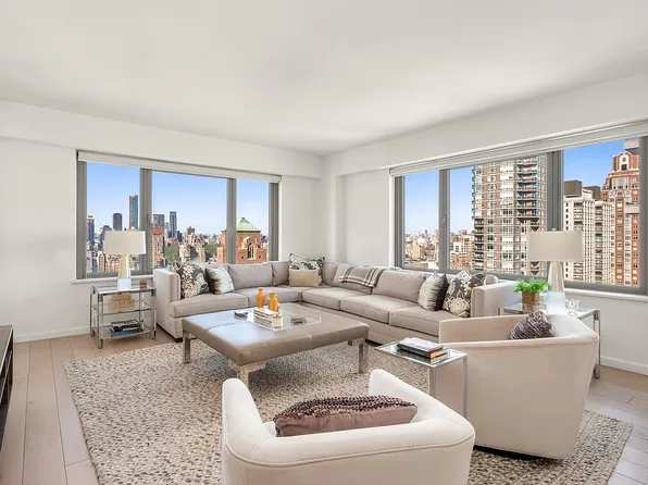 200 E 62nd St APT 27A, New York, NY 10065
