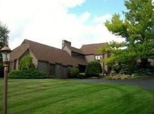 5050 Bridle Path Rd, Fayetteville, NY 13066