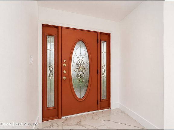 2nd image of 75 Muller Ave