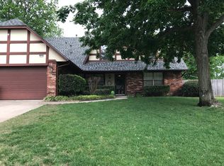 8952 E 76th St, Tulsa, OK 74133