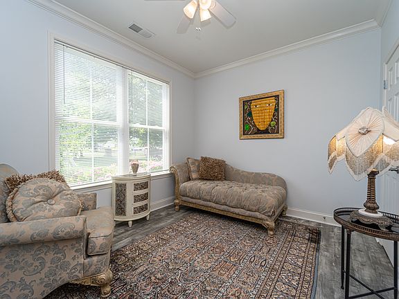 2nd image of 105 Amanda Frances Ln