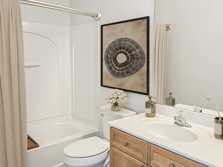 Full Bath, Upstairs