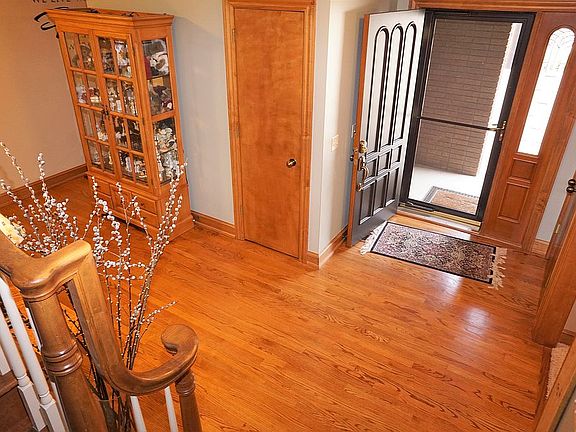 Foyer / Entryway